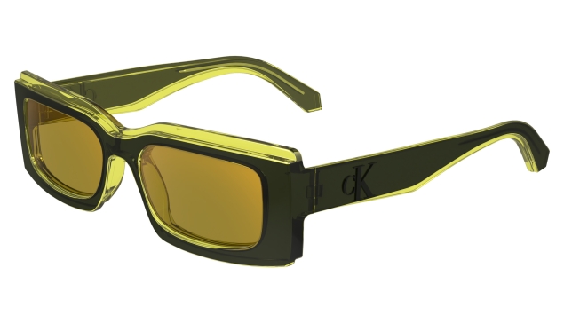 calvin klein jeans eyewear presenta la colección de gafas de sol pride 2024